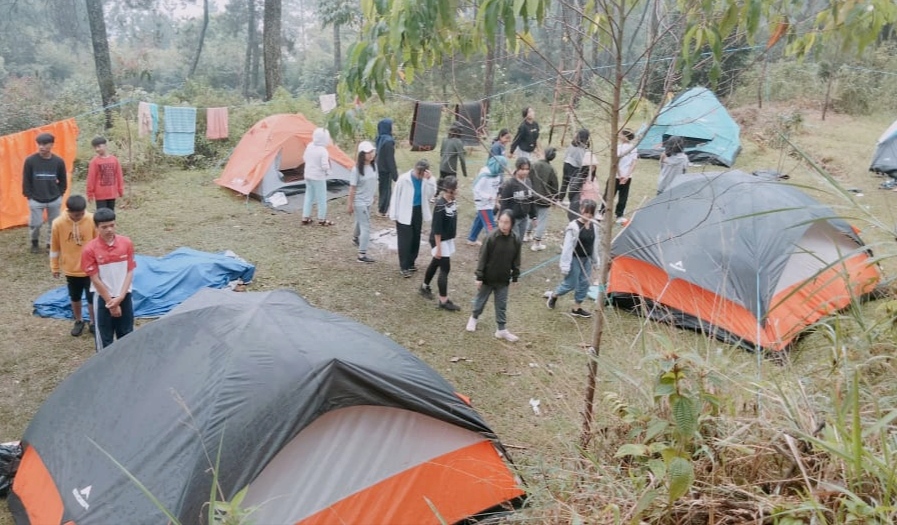 Camping sambil Berwisata di Lembang semakin Diminati