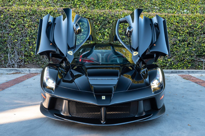 Top-rated Ferrari cars for investment